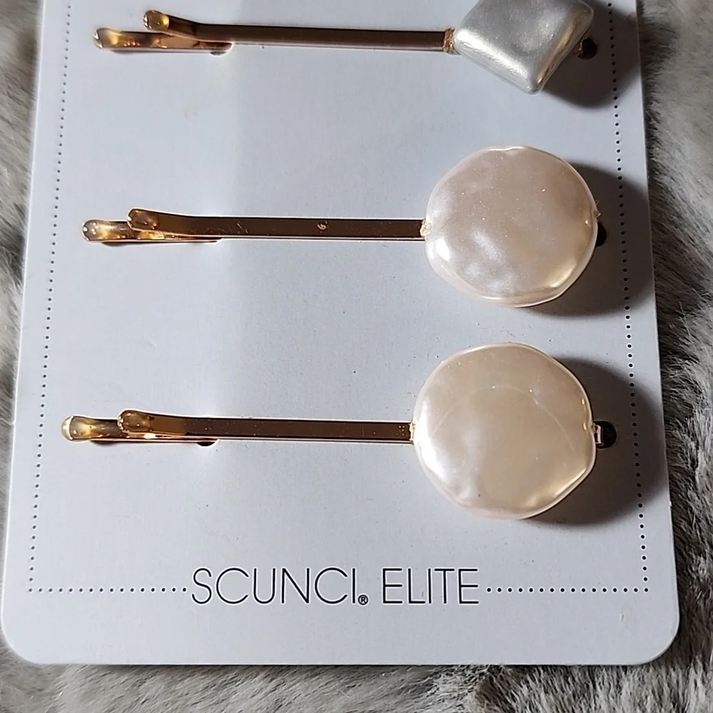 🌷 New Kitsch Hair Claws and‎ Scunci Pearl Bobby Slides